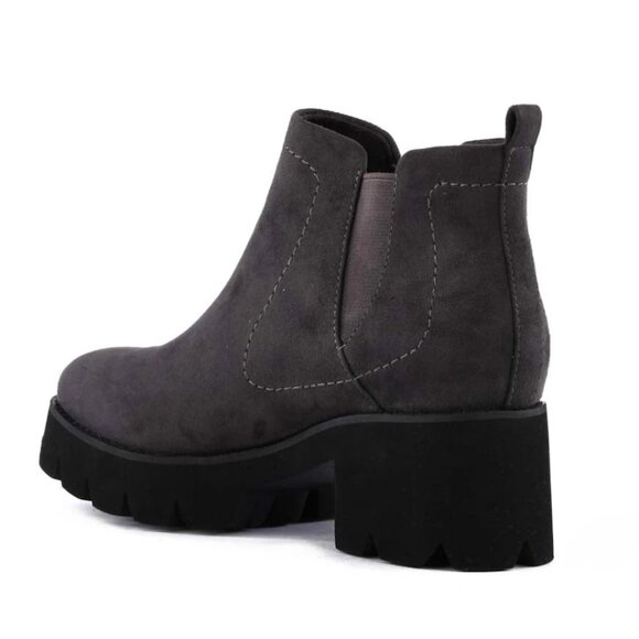 Seychelles Ankle Boot - Like New - Picture 3 of 4